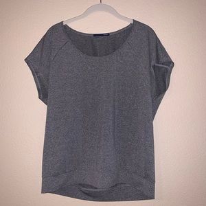 Gray sporty Tahari top, sz Small